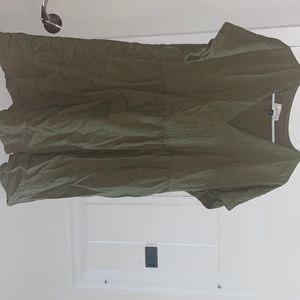 Universal Thread Army Green Dress Size XL with Pockets